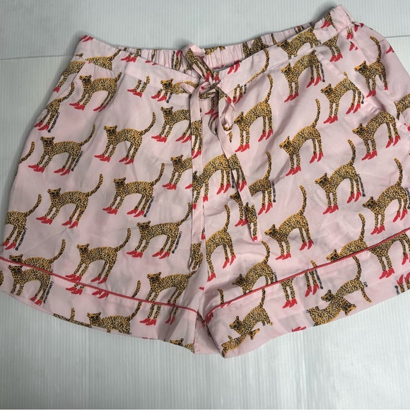 Bouffants and Broken Hearts Cheetah Pajama Set— Short - Picture 8 of 9